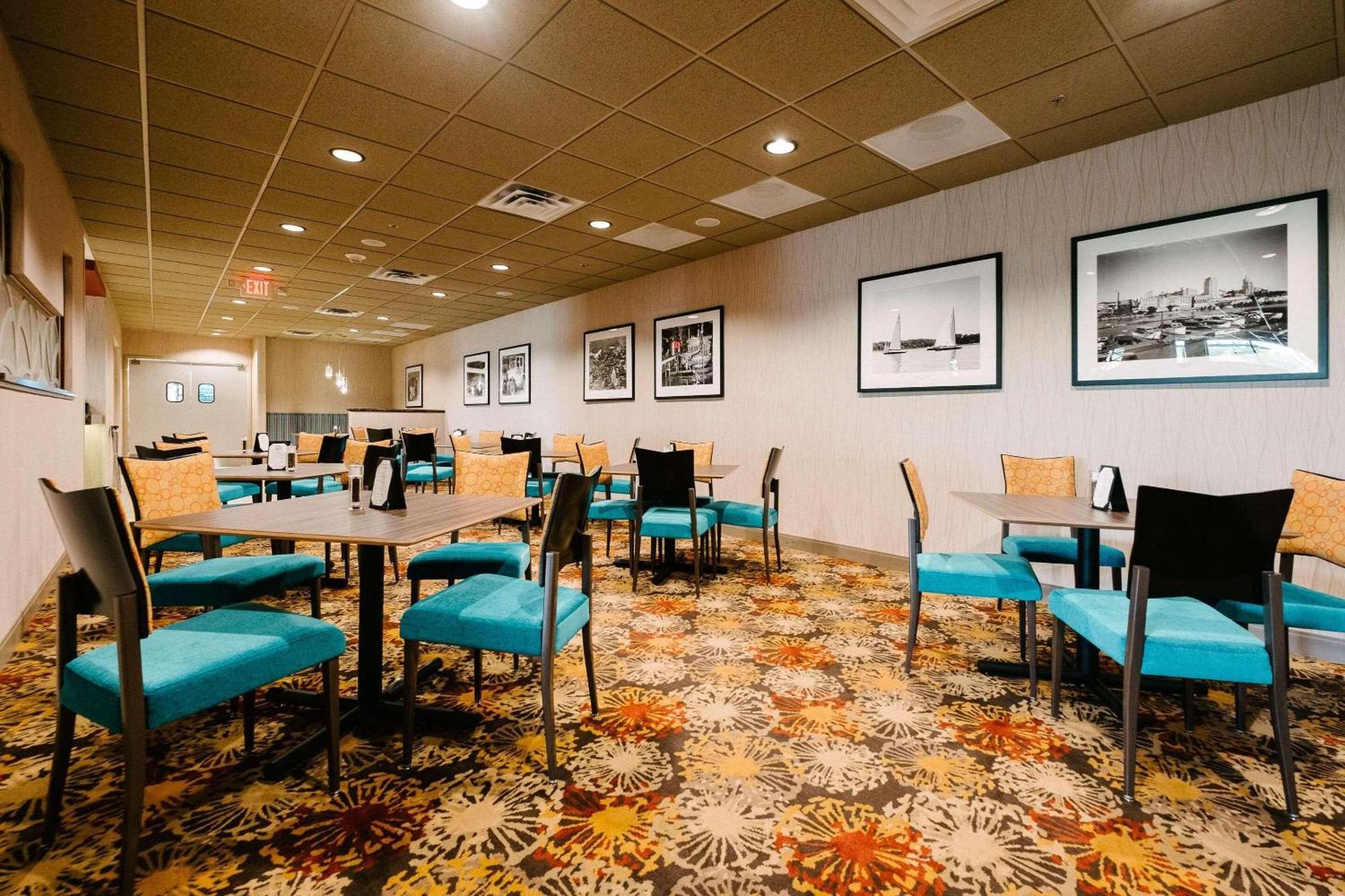 Radisson Hotel St Paul Downtown Сейнт Пол Екстериор снимка