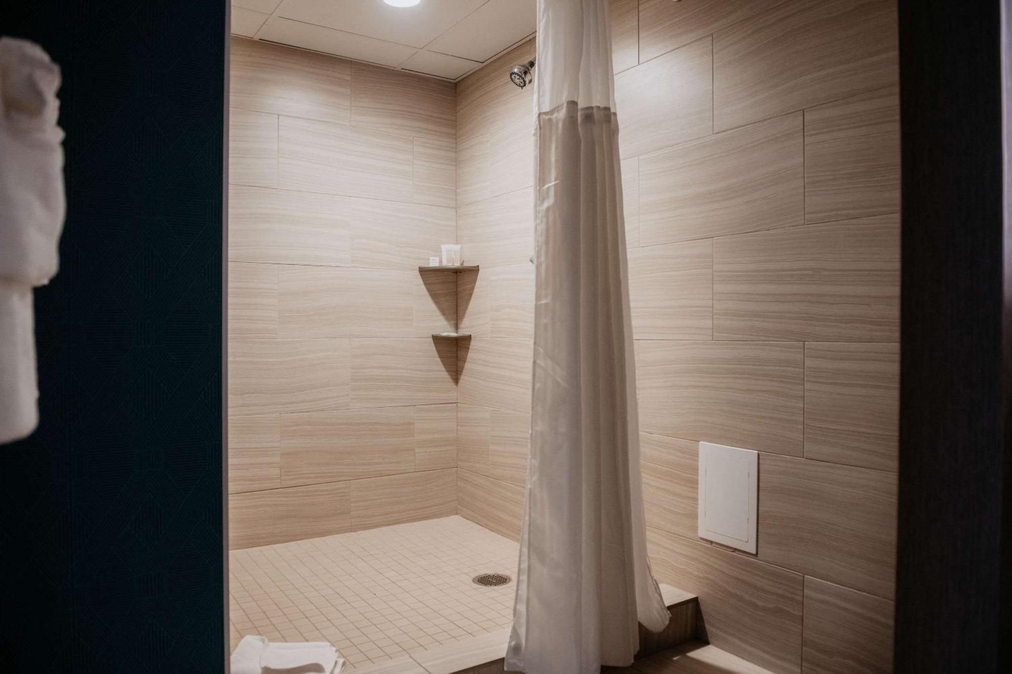 Radisson Hotel St Paul Downtown Сейнт Пол Екстериор снимка
